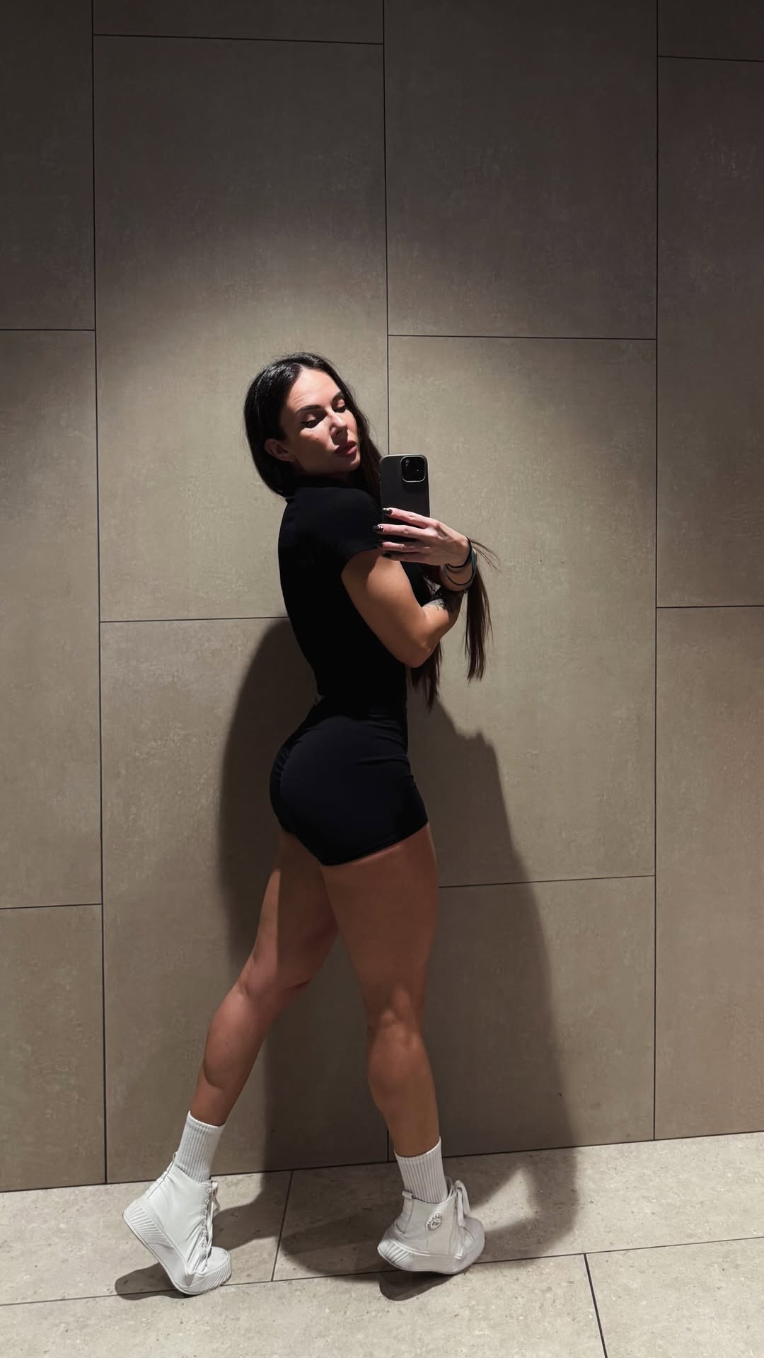 новая фото в сторис @vlada_uvarova 29.12.2025