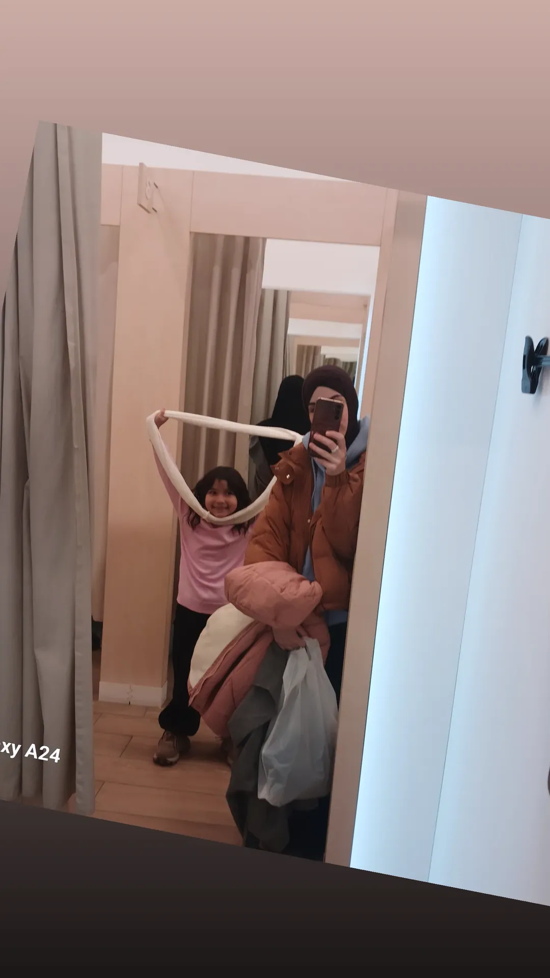 новая фото в сторис @_susana333 30.12.2025