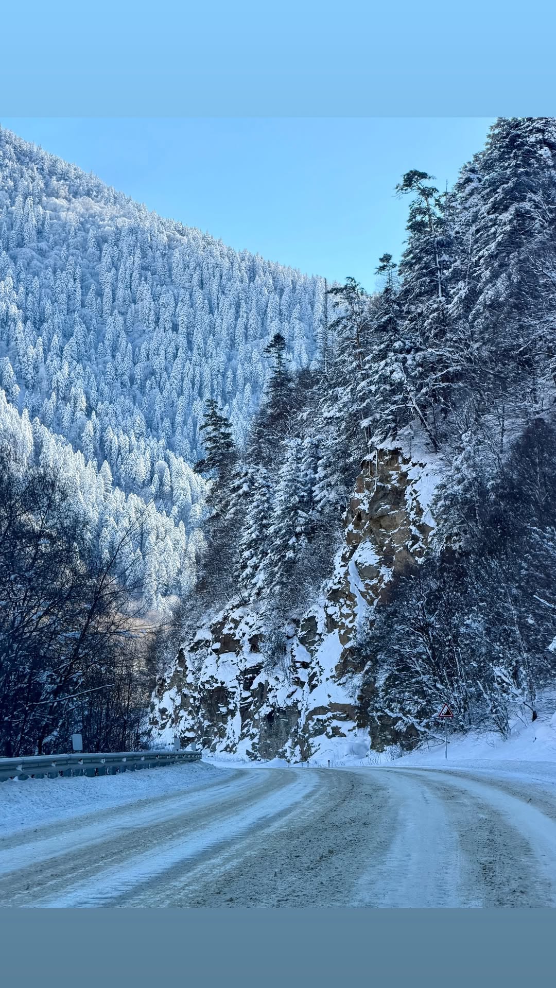 новая фото в сторис @yana.morozova777 03.01.2026