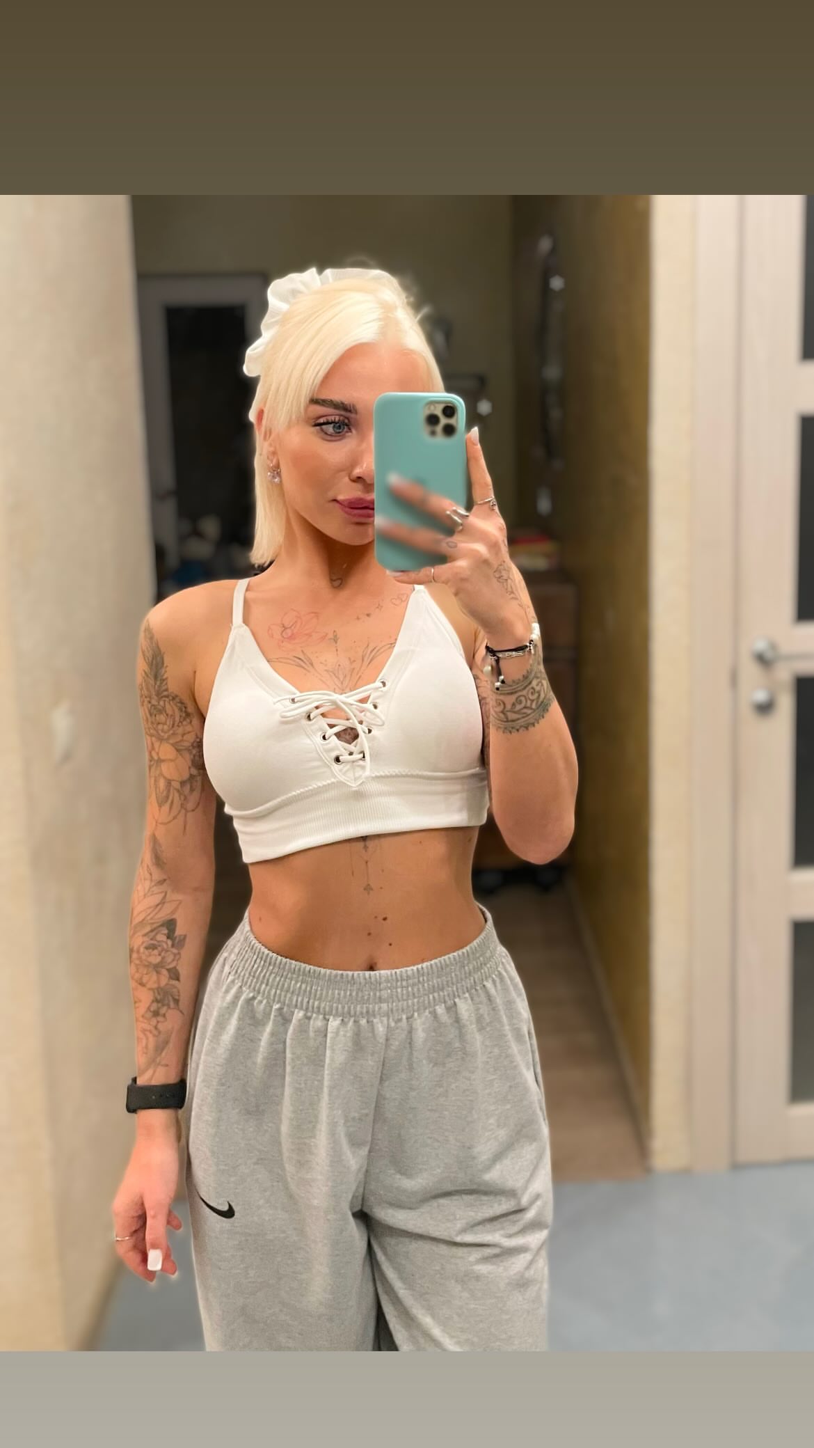 новая фото в сторис @lerabog96 14.01.2026