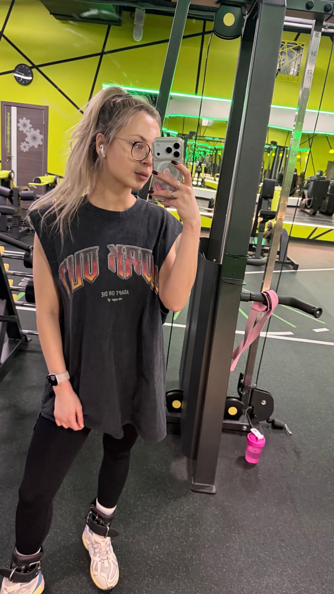 новая фото в сторис @kris.urasova 16.01.2026