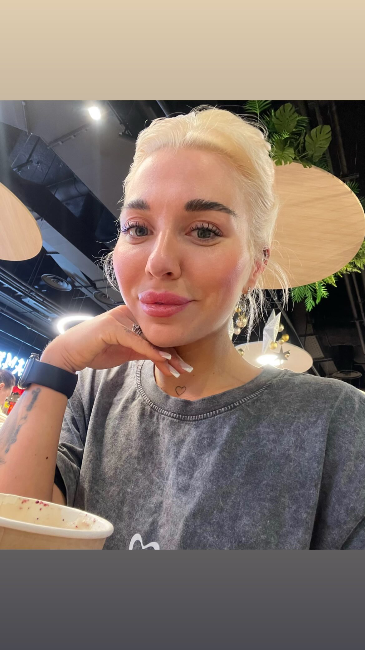 новая фото в сторис @lerabog96 19.01.2026