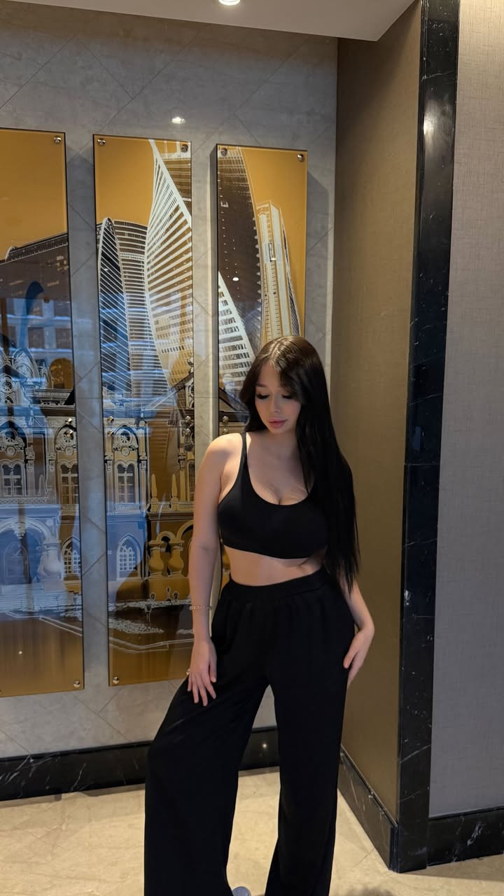 новая фото в сторис @flomerj 28.01.2026