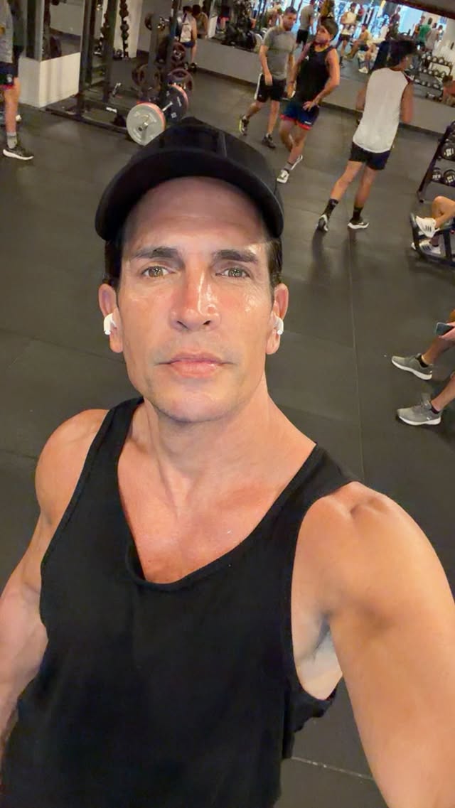 новая фото в сторис @diecramos 28.01.2026