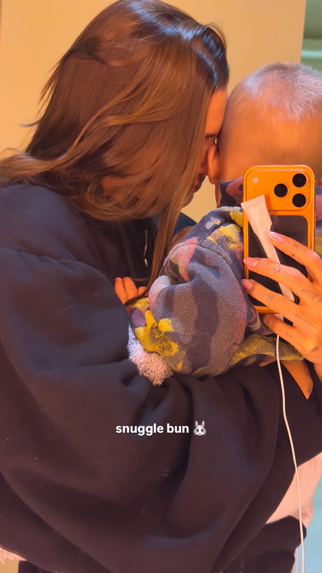 новая фото в сторис @haileybieber 29.01.2026