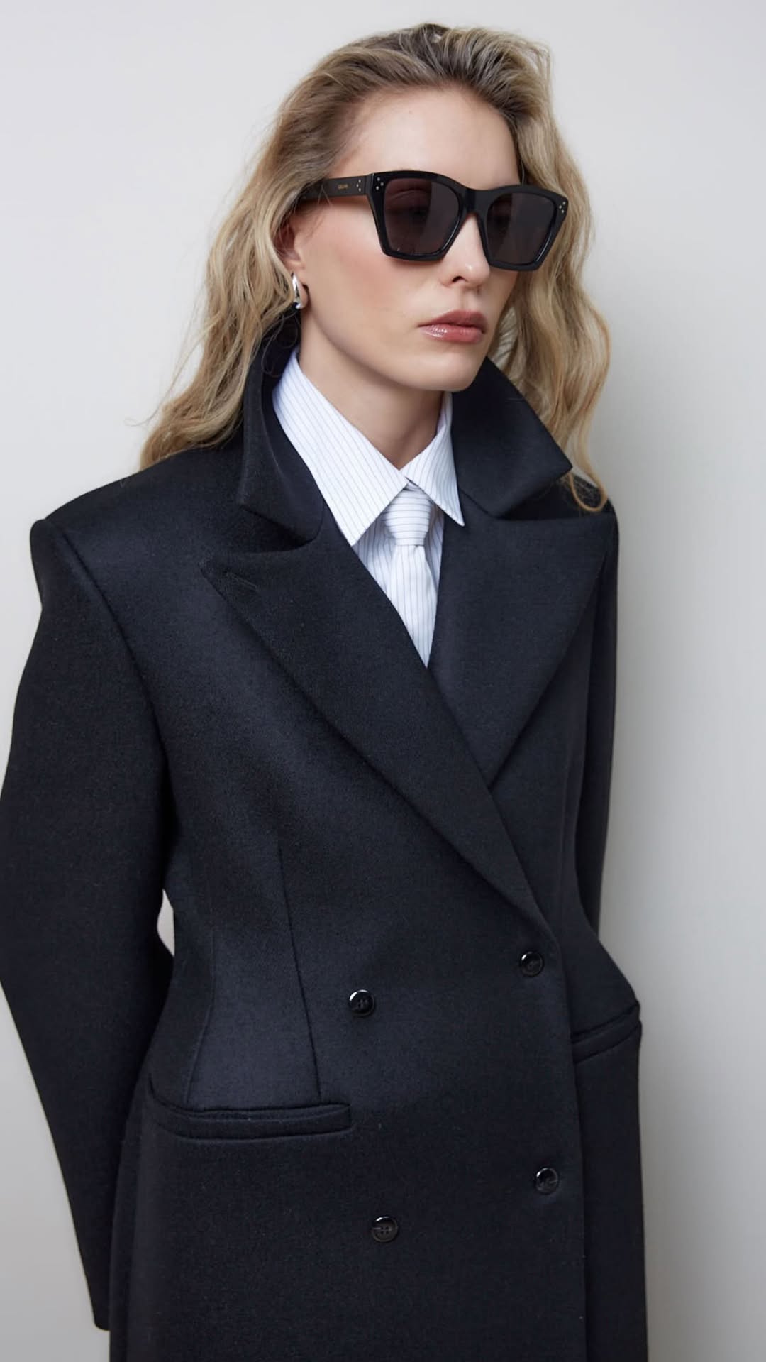 новая фото в сторис @hiss_official 05.02.2026