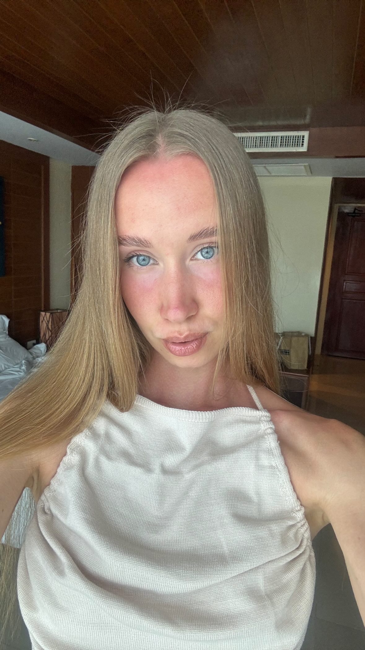 новая фото в сторис @glad_daria 07.02.2026