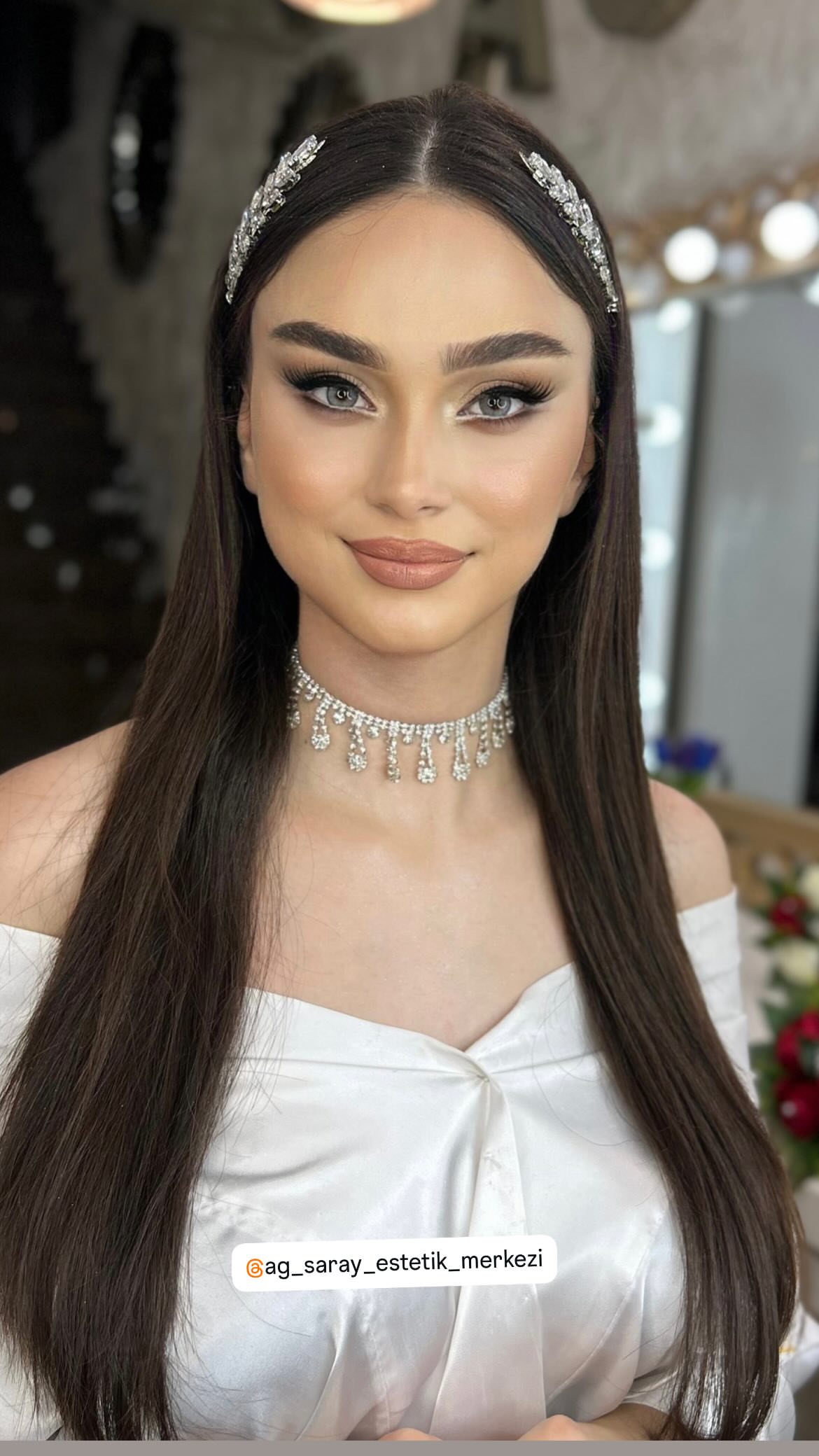 новая фото в сторис @brilyant.heyderova 08.02.2026