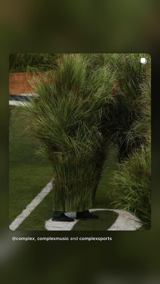 новая фото в сторис @eycourage 09.02.2026