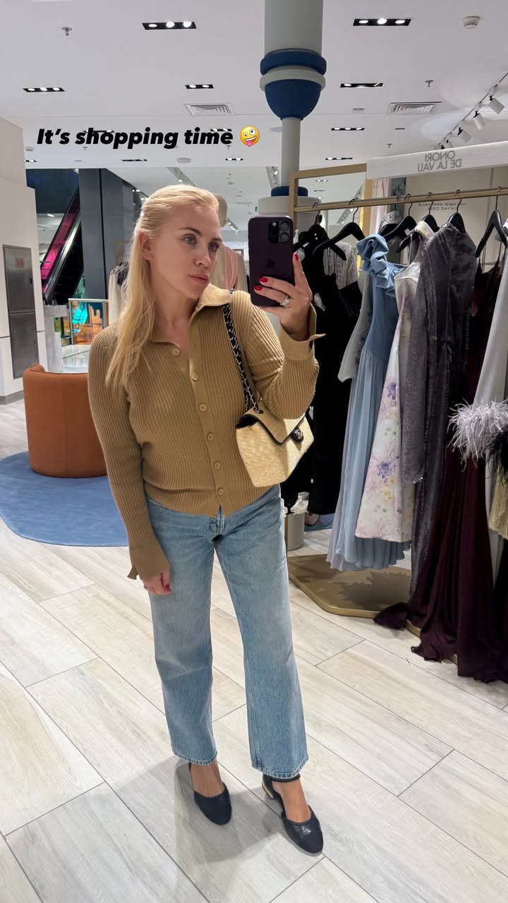 новая фото в сторис @bellasklyar 09.02.2026