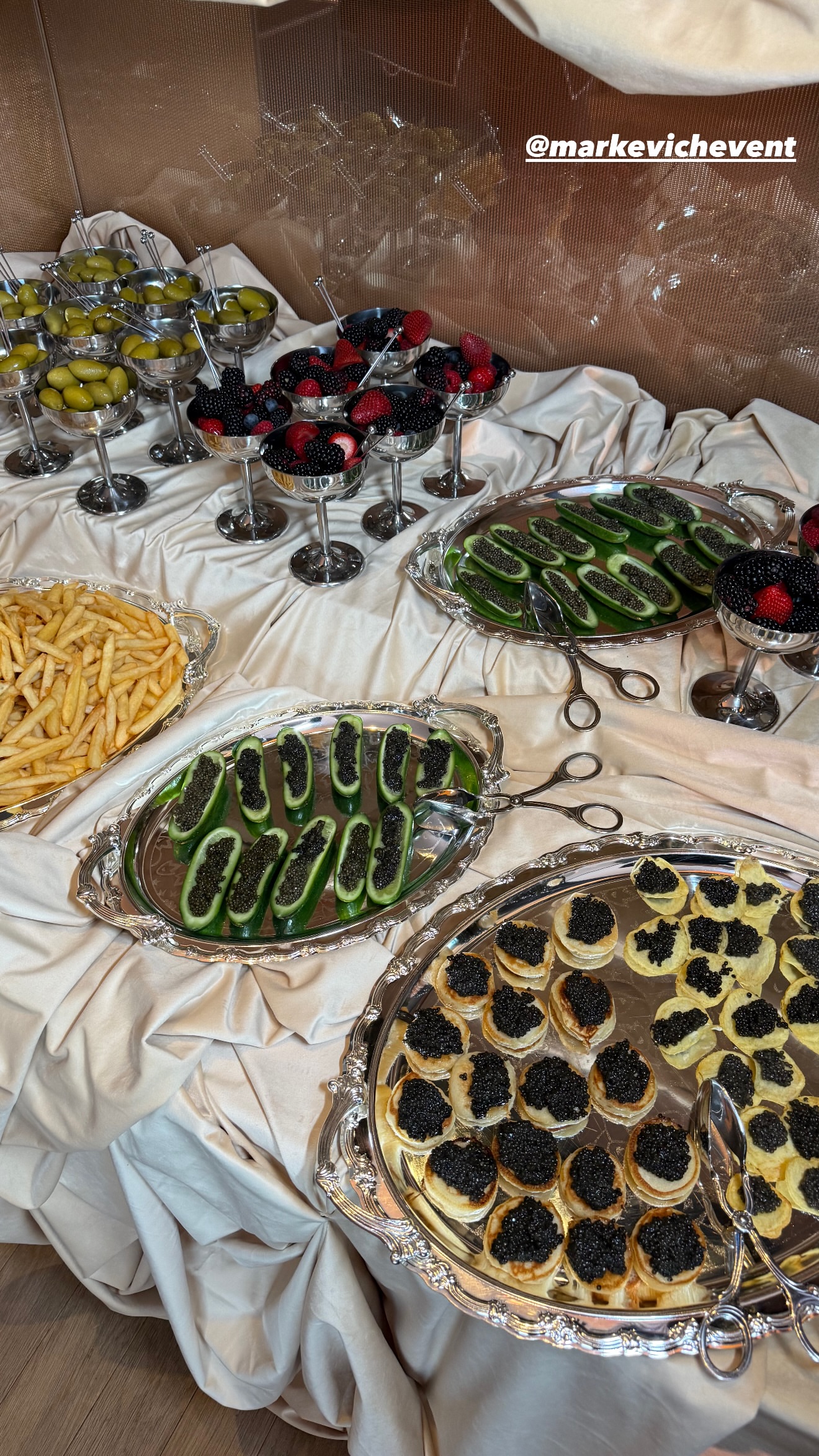 новая фото в сторис @bellasklyar 15.02.2026