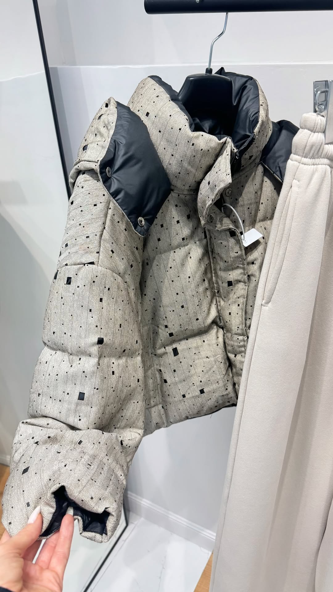 новая фото в сторис @youwant_stav 18.02.2026