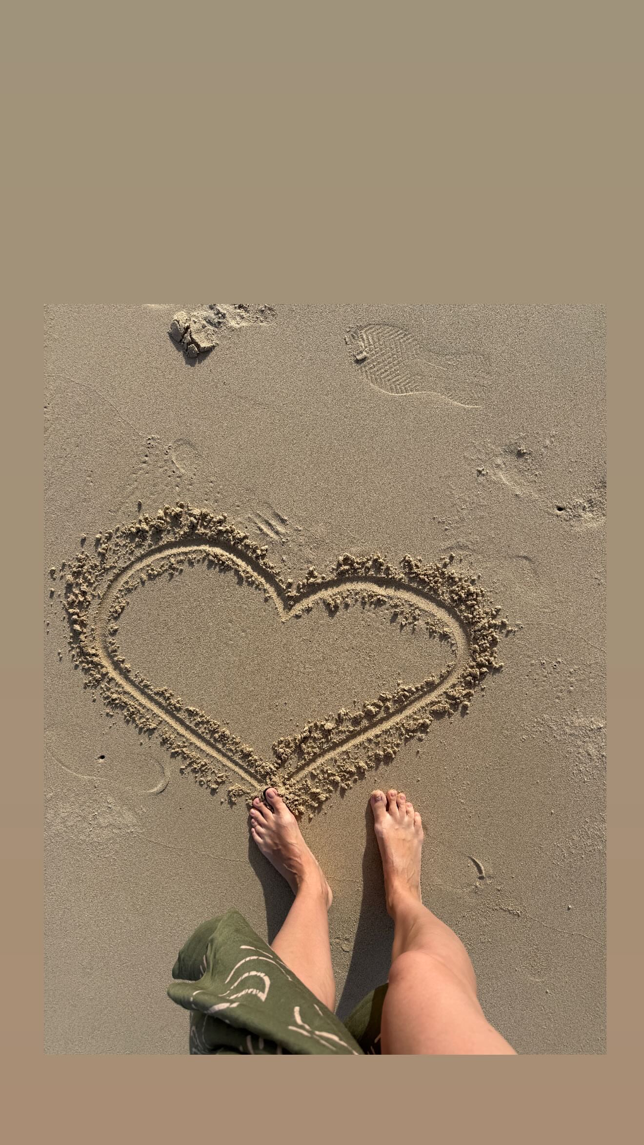 новая фото в сторис @neigraysognem 20.02.2026