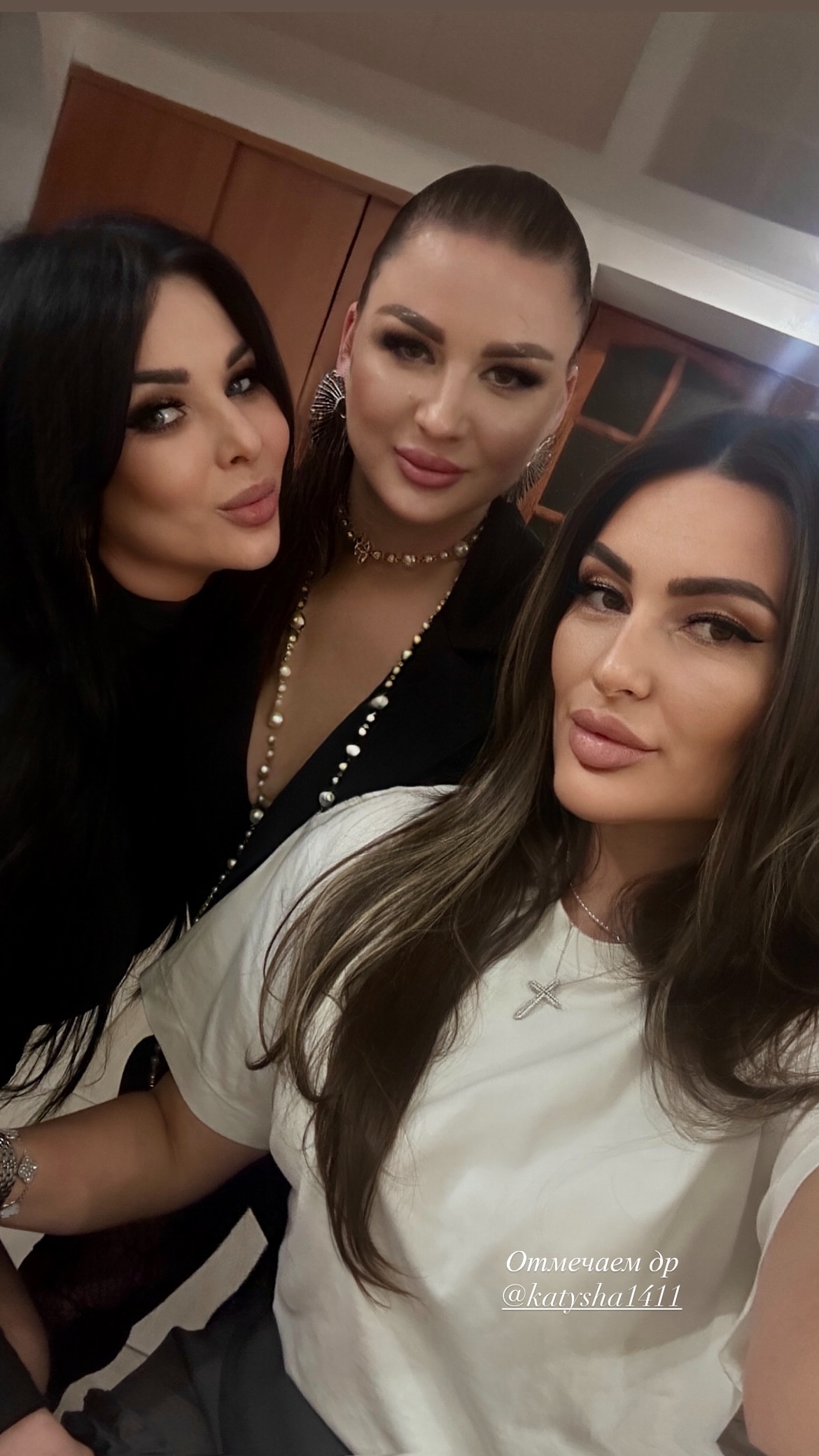 новая фото в сторис @__alasheeva__o.a.__ 21.02.2026