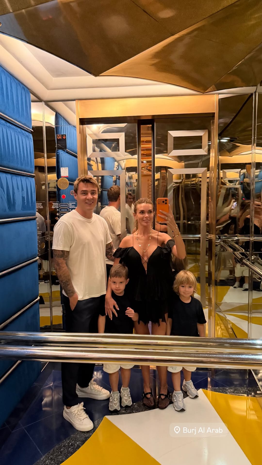 новая фото в сторис @katyajuja555 22.02.2026