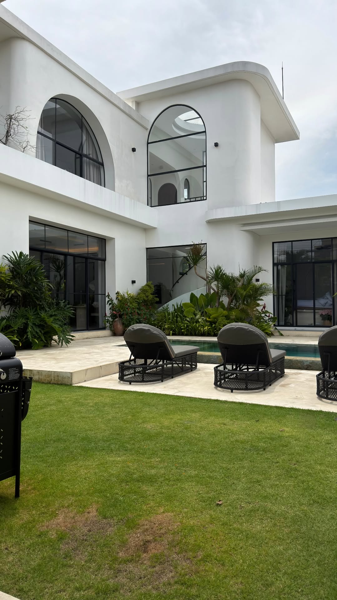 новая фото в сторис @arina.napso 25.02.2026