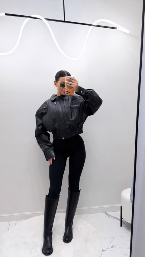 новая фото в сторис @youwant_stav 07.03.2026