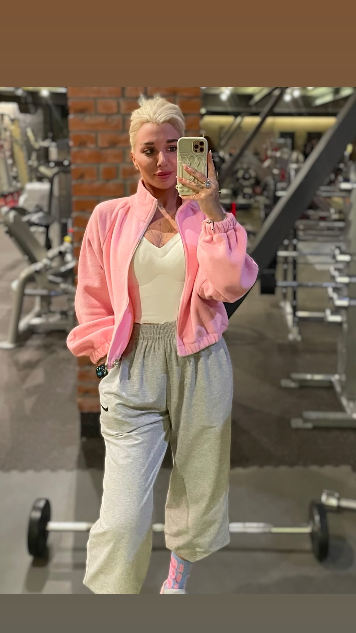 новая фото в сторис @lerabog96 11.03.2026