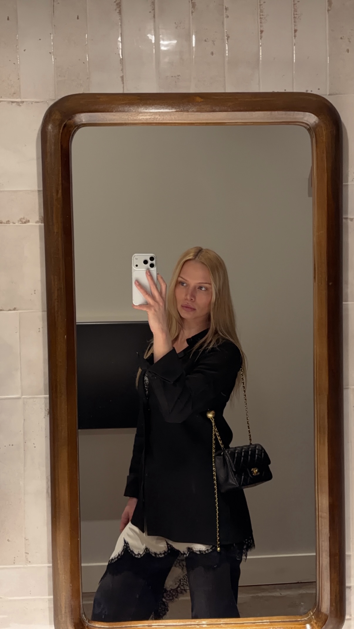 новая фото в сторис @iam_anna_g 13.03.2026