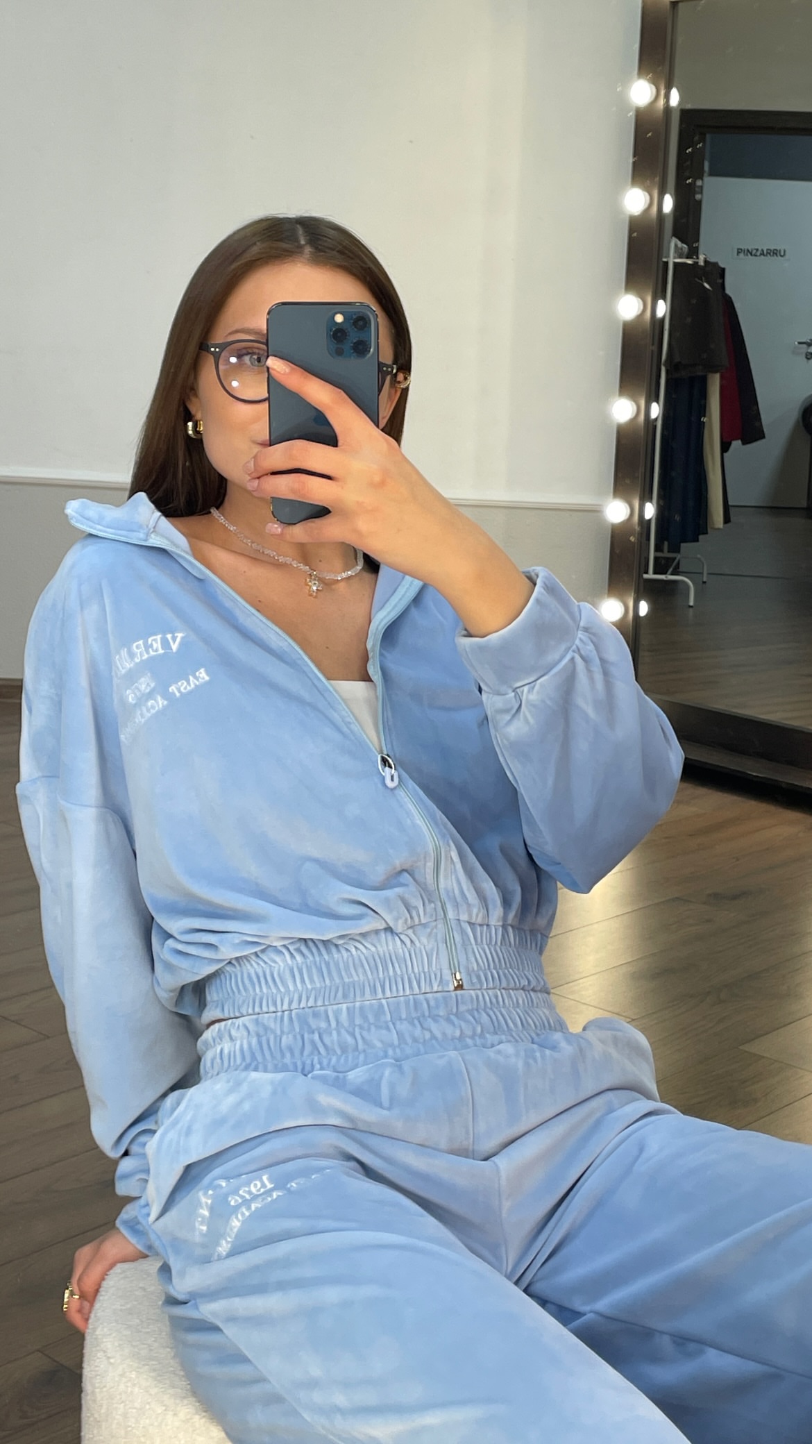 новая фото в сторис @pinzarru 17.03.2026