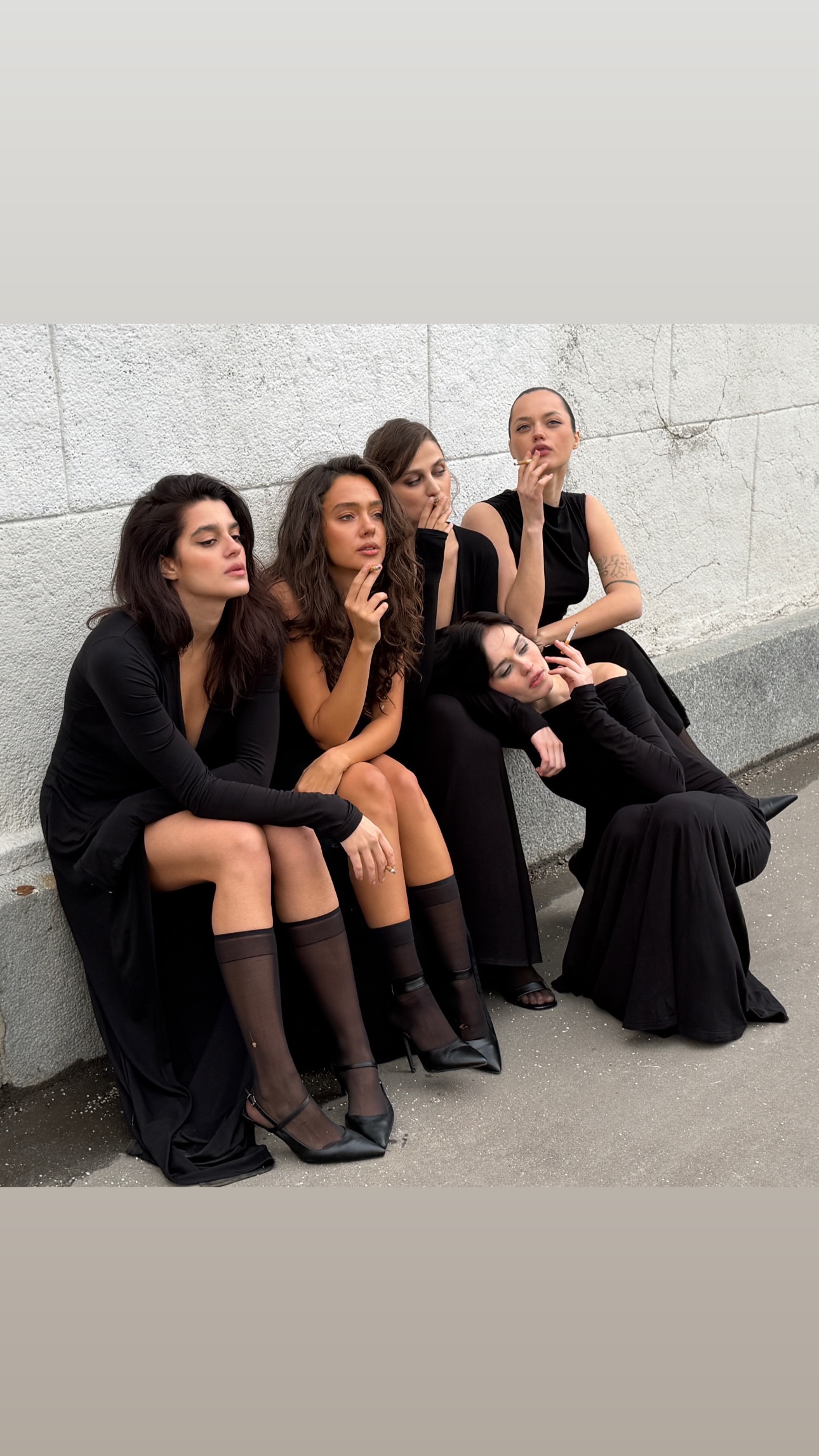 новая фото в сторис @vuudhe 16.04.2026