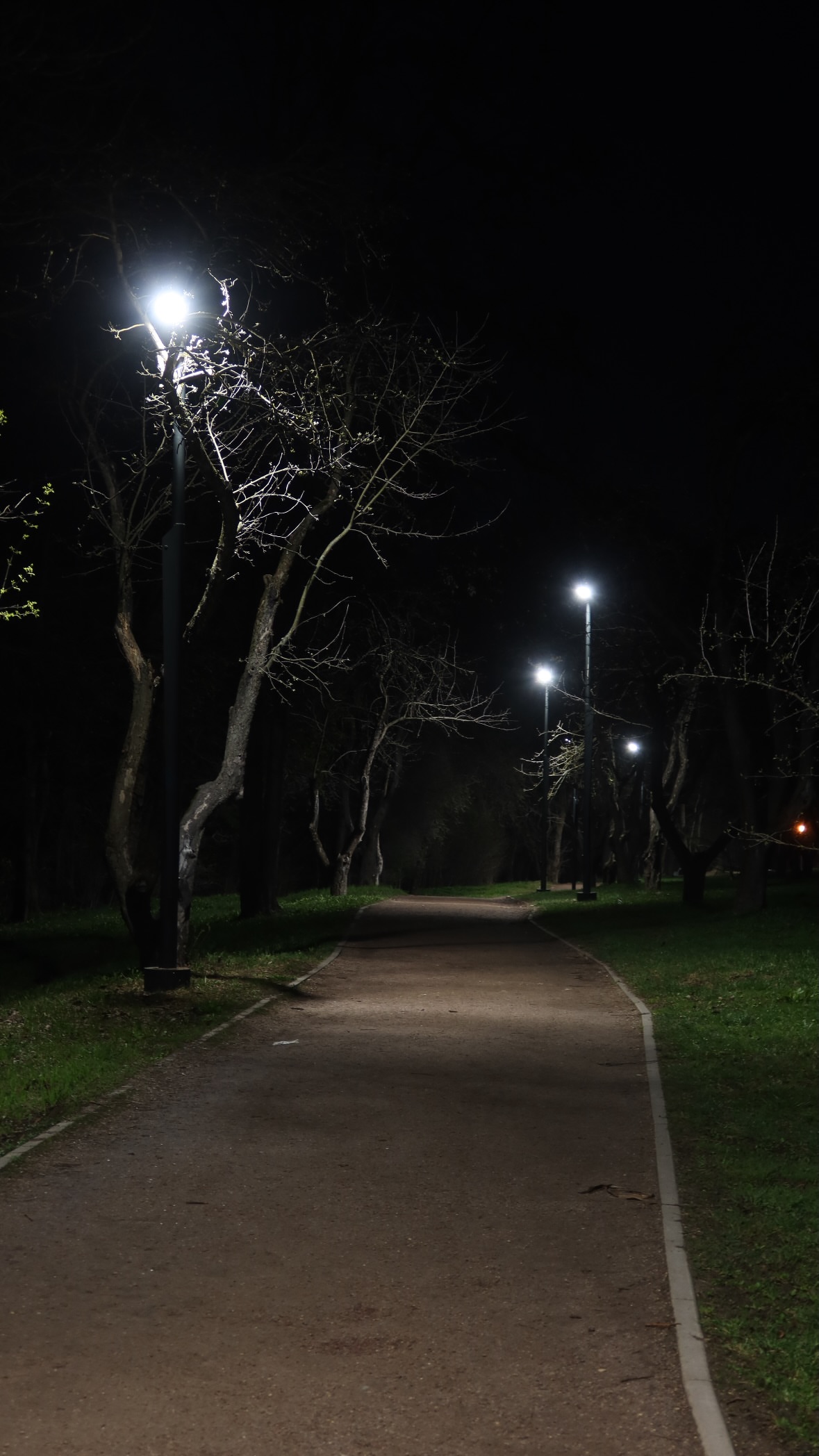 новая фото в сторис @jerryy_a 18.04.2026