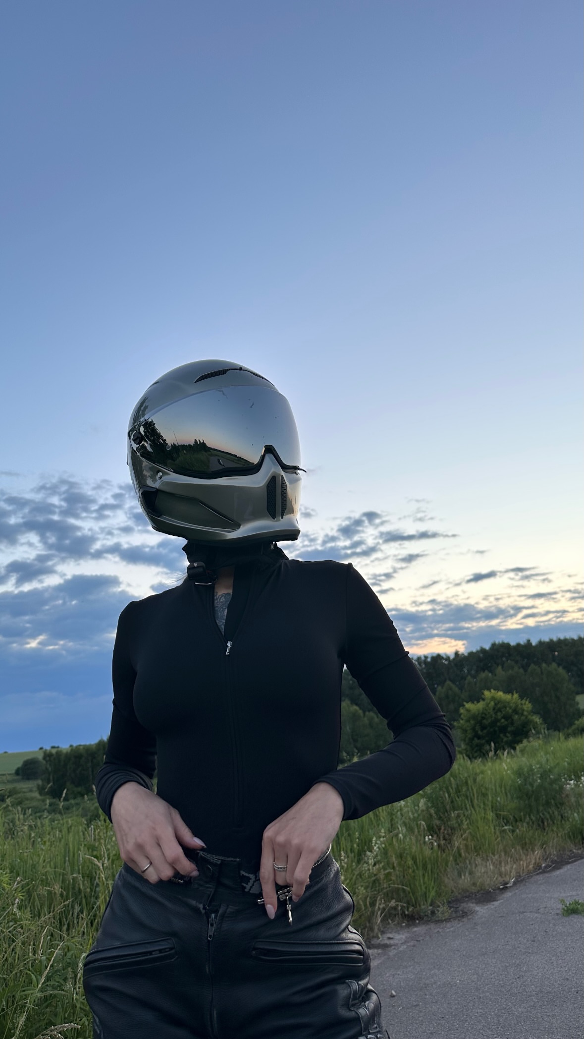 новая фото в сторис @varnetonskaya 15.06.2026