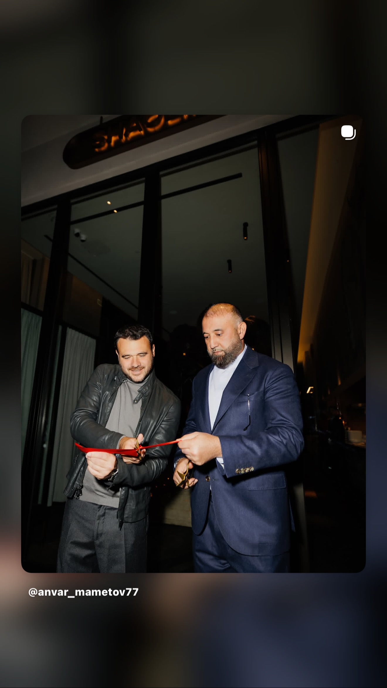 новая фото в сторис @eminofficial 19.09.2026